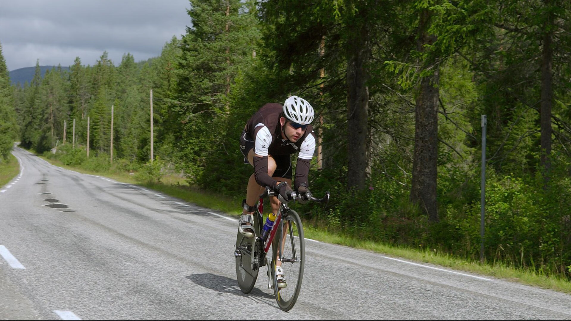 中立代表队B决赛表现超出预期，比赛中立是什么意思