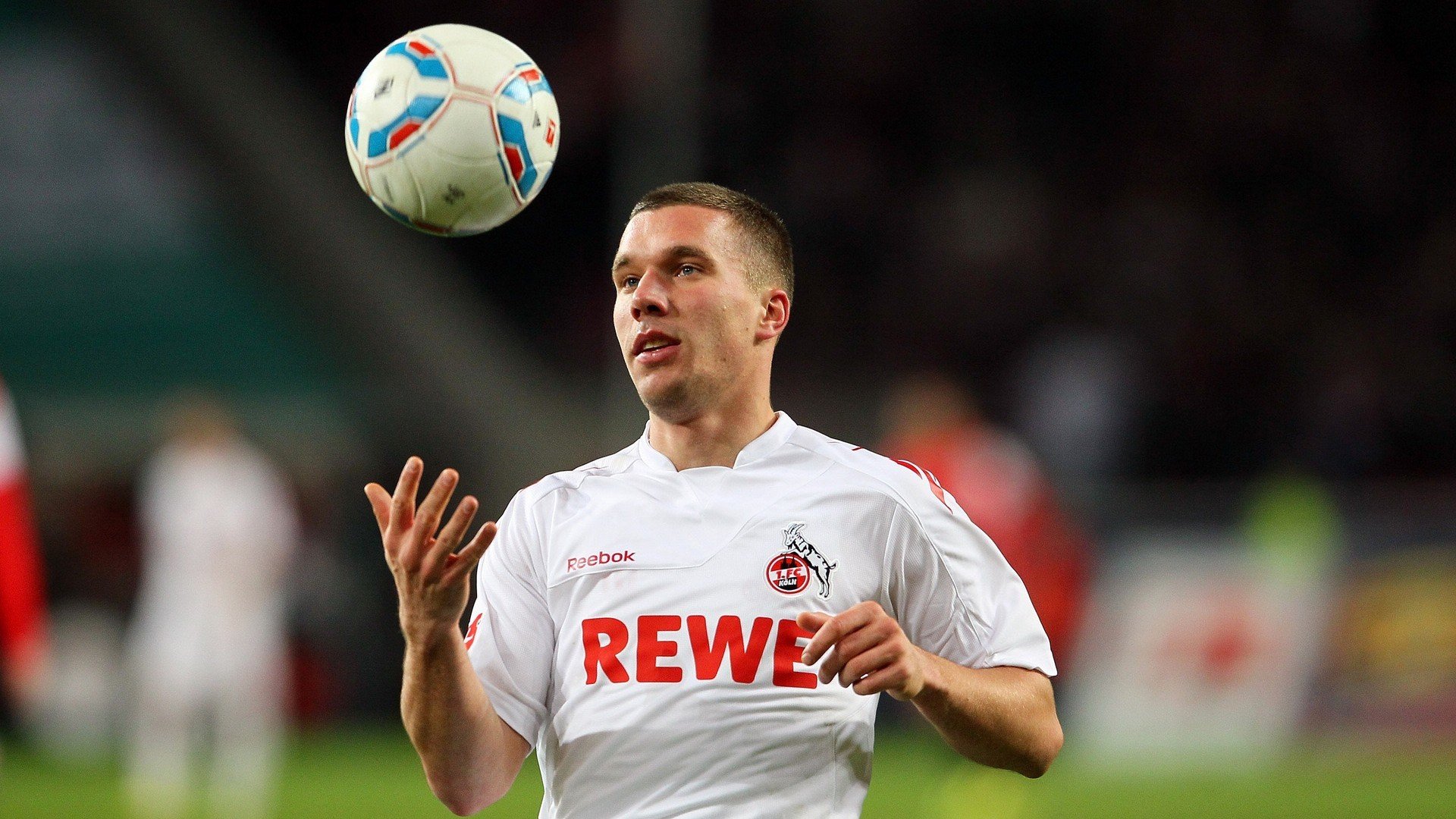 林丹现场讲解步伐技巧引热议，林丹教你